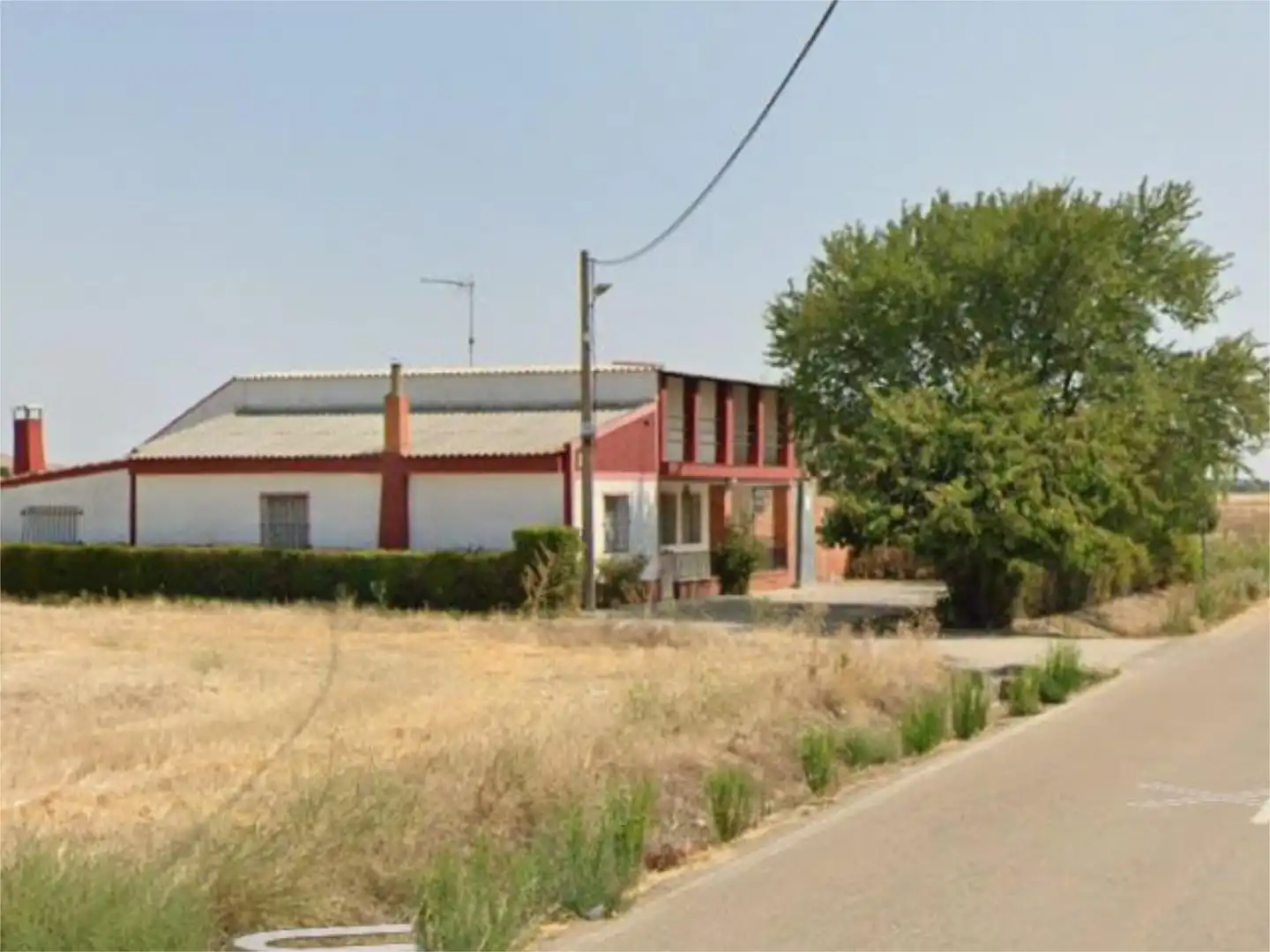 Casa o xalet en venda a Calle Pozón, 4, Salvador de Zapardiel Vista exterior de Casa o xalet en venda en Salvador de Zapardiel amb Calefacció, Terrassa i Traster