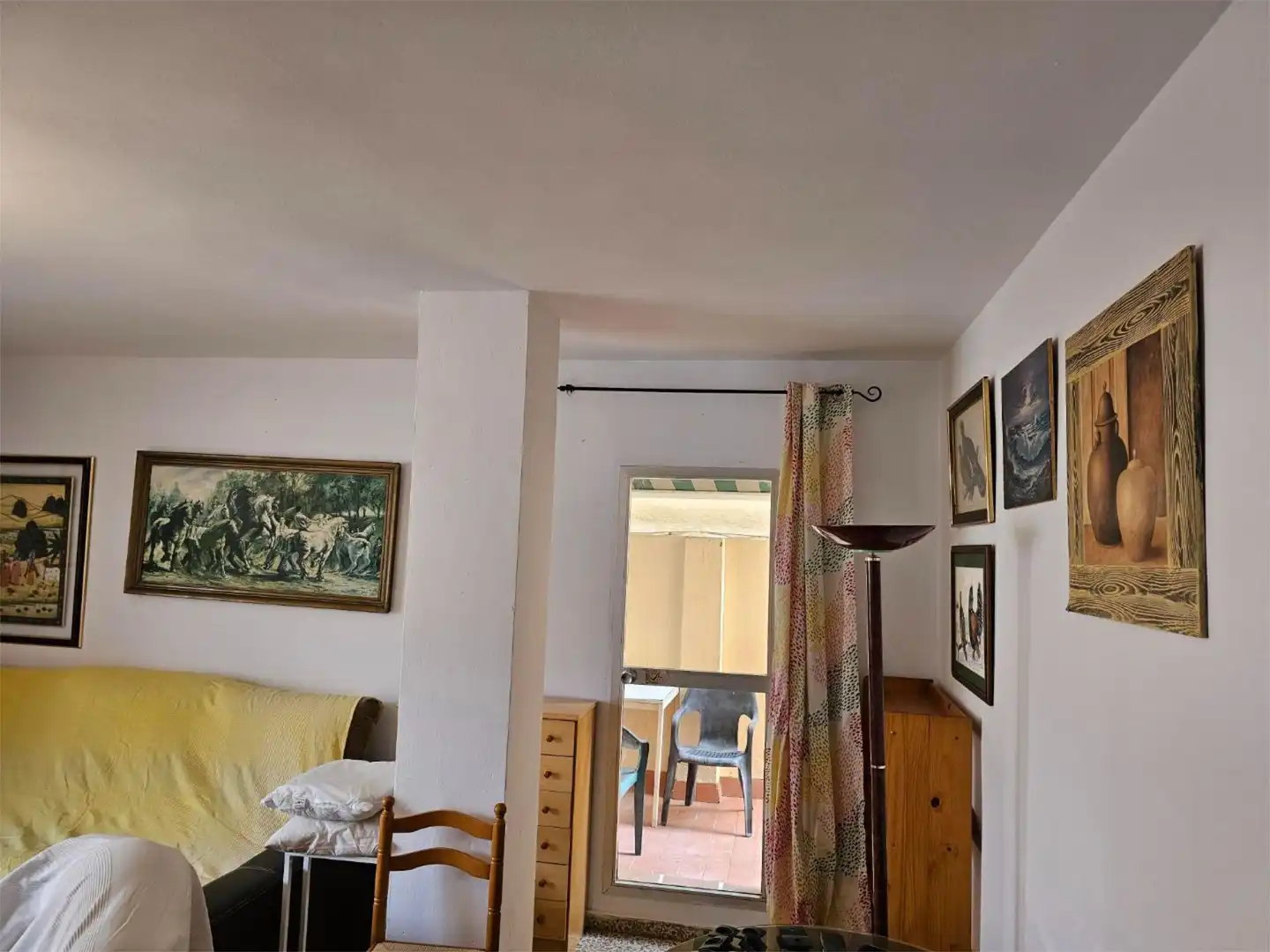 Pis de lloguer a Calle Loja, 17, Capuchinos - Los Olivos Dormitori de Pis de lloguer en Vélez-Málaga amb Moblat i Balcó