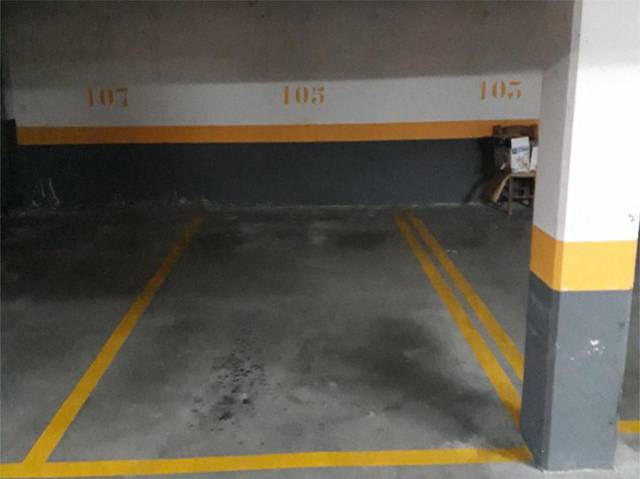 Garaje en Venta en Calle del Monasterio de Las Huelgas, 25 en Montecarmelo