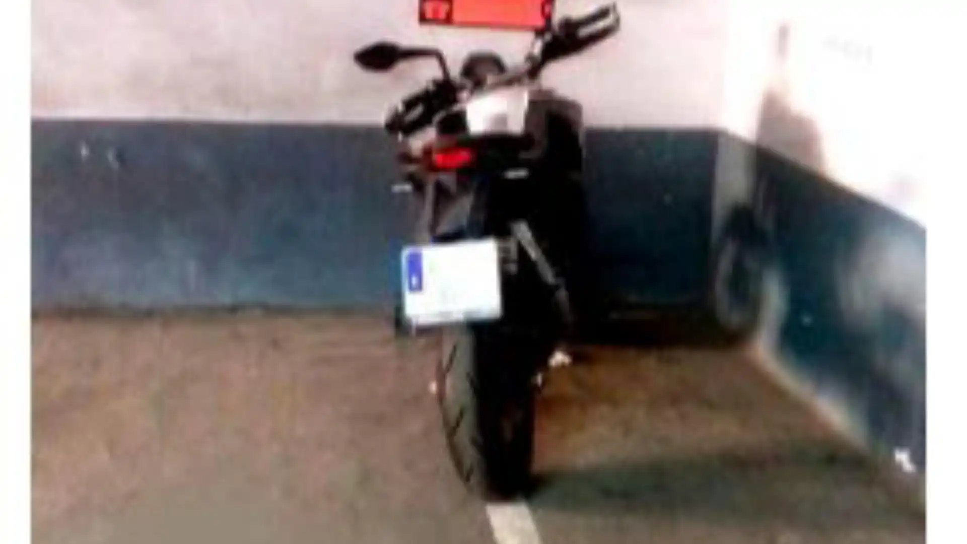 Vista exterior de Garaje de alquiler en  Ceuta Capital