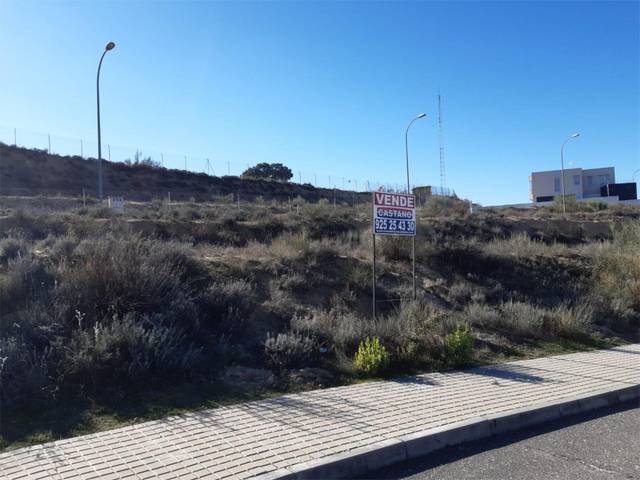 Terreno residencial en Venta en Calle del Rebeco, 7 en El Beato