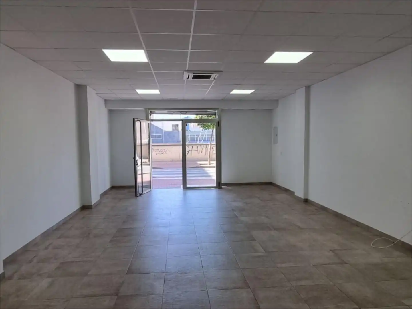 Geschaftsraum zur Miete in Calle Torre de la Marquesa, 2, Santa María de Gracia Geschaftsraum zur Miete in Murcia mit Klimaanlage und Heizung