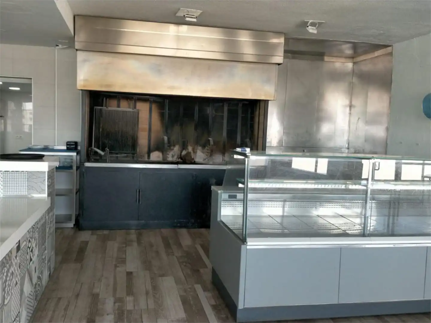 Commercial properties for sale in Moraleda de Zafayona Commercial properties for sale in Moraleda de Zafayona with Air Conditioner, Heating and Furnished