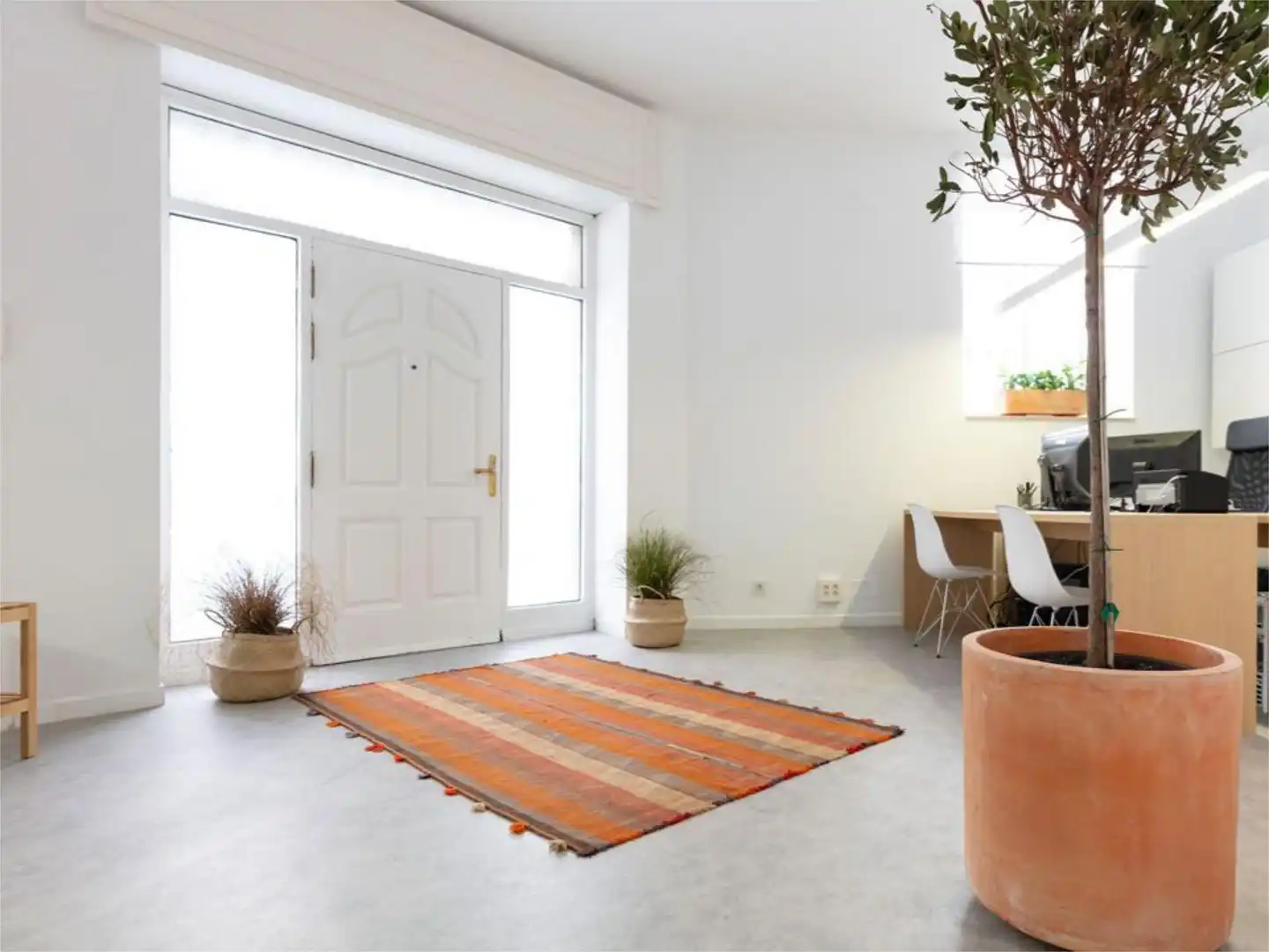 Commercial properties for rent in Madrid  with Heating and Furnished