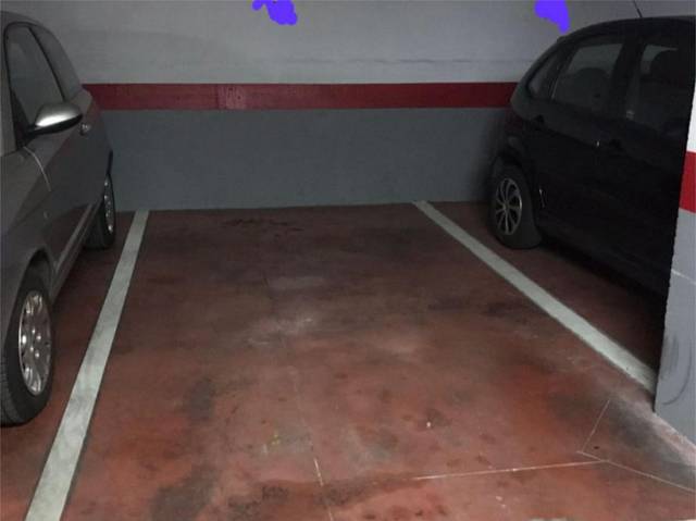 Garaje en Alquiler en Calle Orfila, 15 en Parque Ayala - Jardín de la Abadía - Huelín