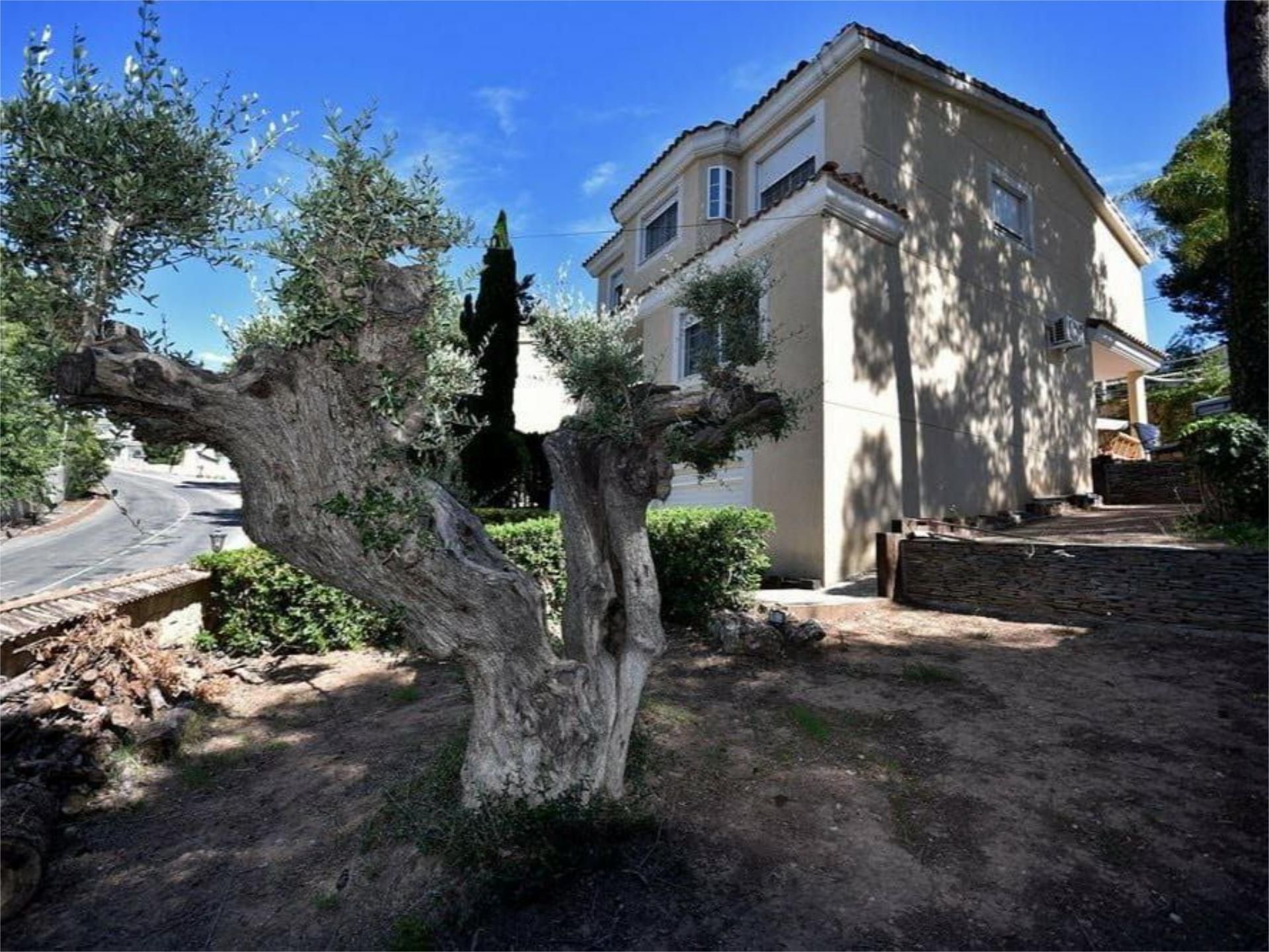 Garden of Flat for sale in Godelleta  with Air Conditioner, Private garden and Parquet flooring