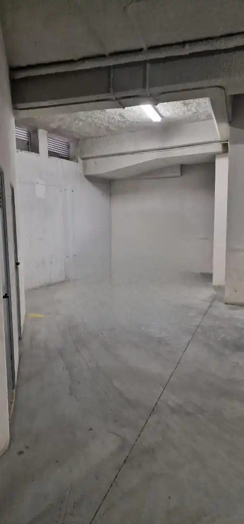 Garage zum Verkauf in Pontevedra Capital 