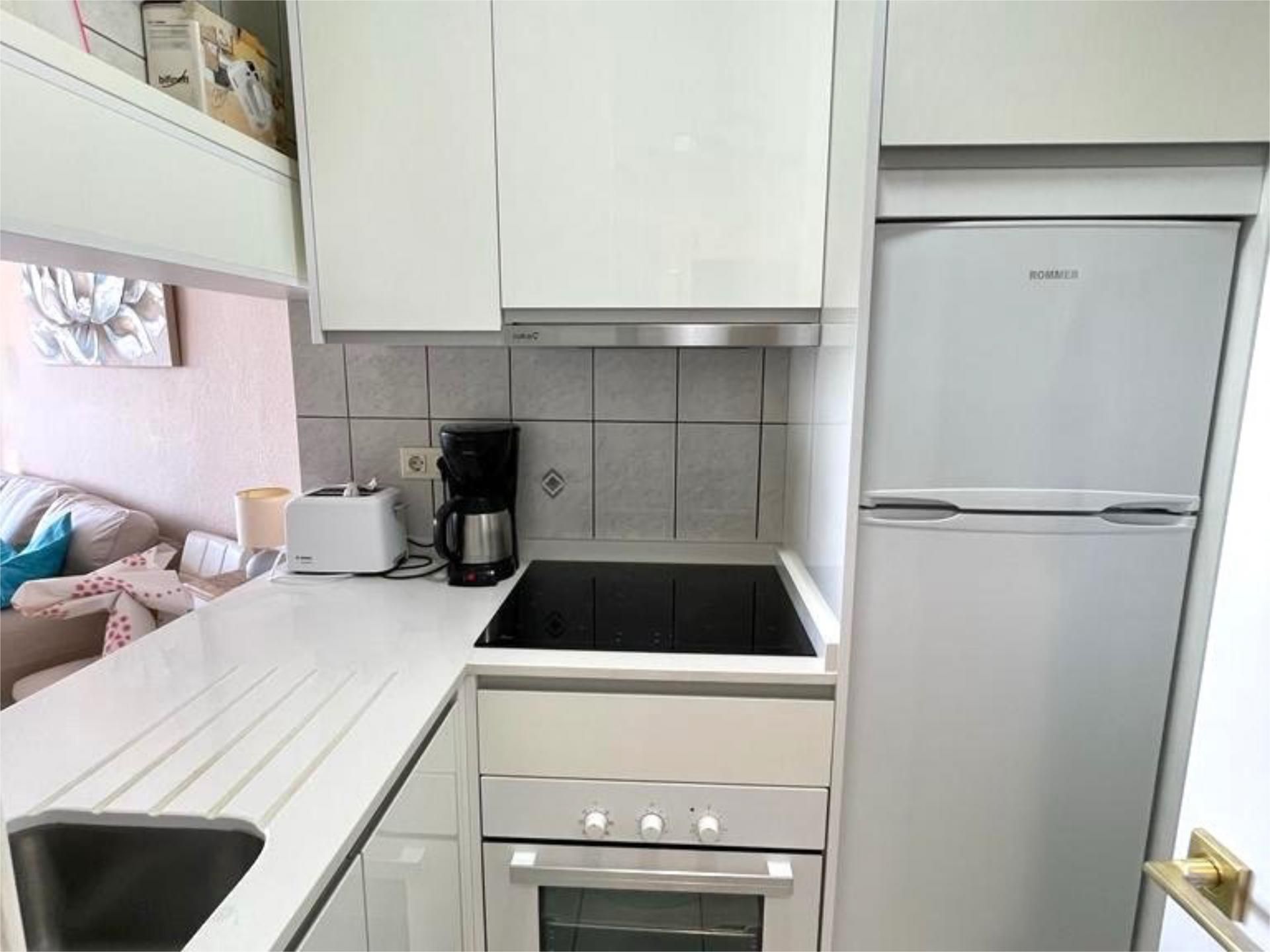 Apartment to rent in Avenida García Peñalver, 78, Centro Internacional