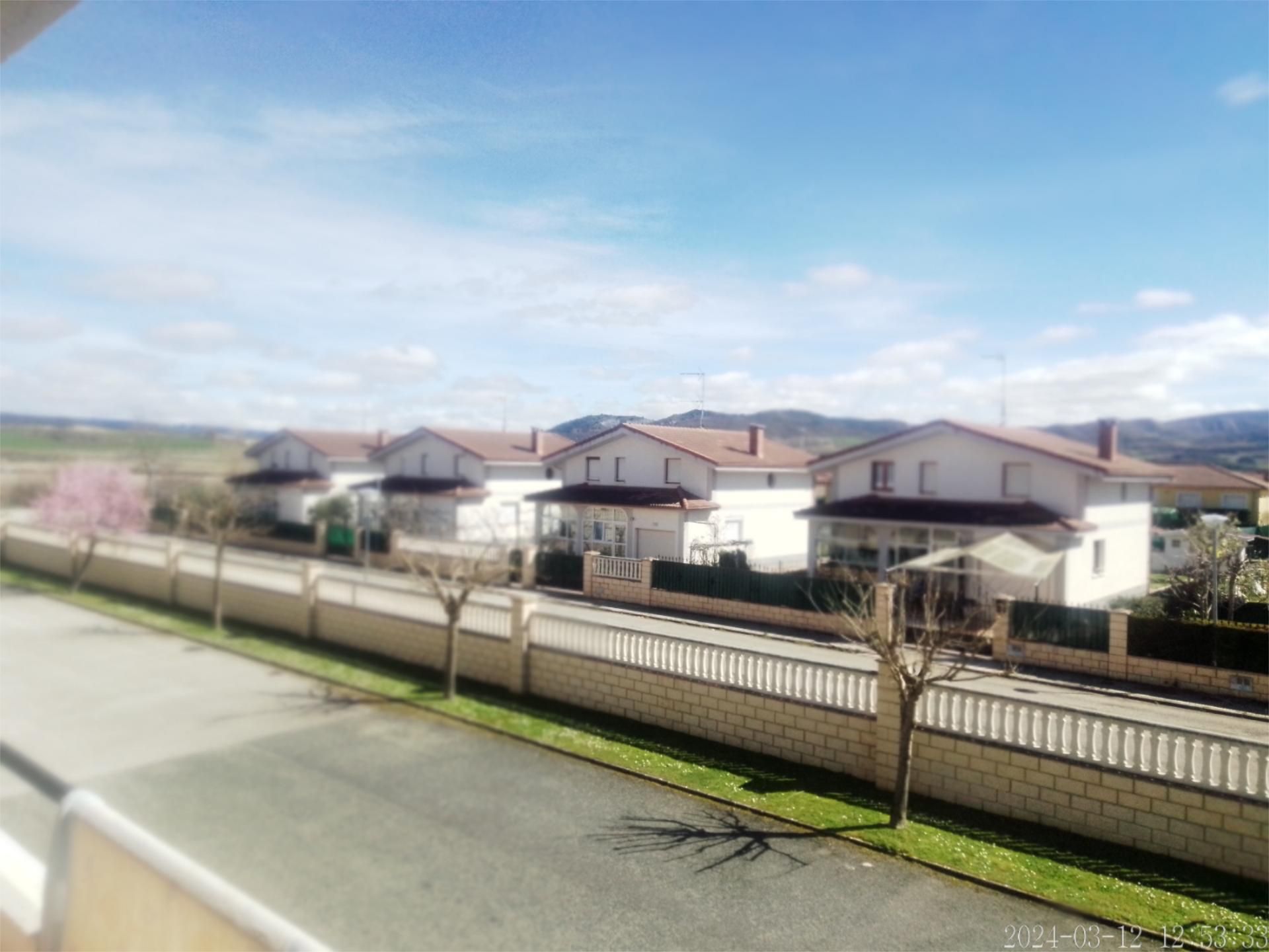 Exterior view of Flat for sale in Medina de Pomar  with Air Conditioner, Heating and Parquet flooring