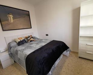 Bedroom of Flat to share in  Sevilla Capital  with Air Conditioner, Heating and Terrace