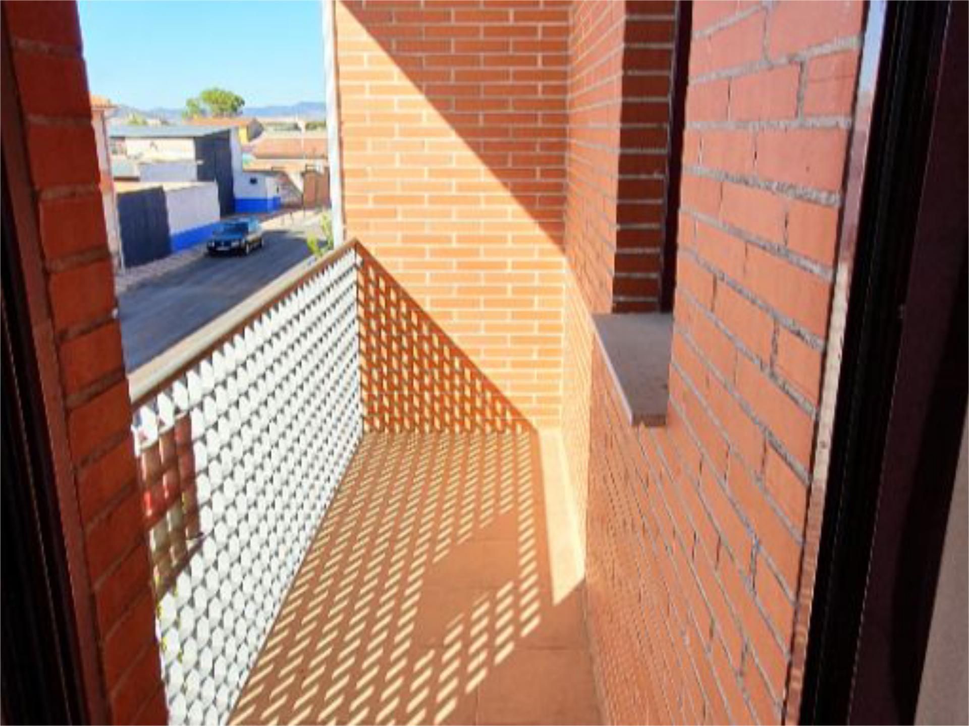 Terrassa de Casa adosada en venda en Fernán Caballero amb Calefacció, Jardí privat i Terrassa