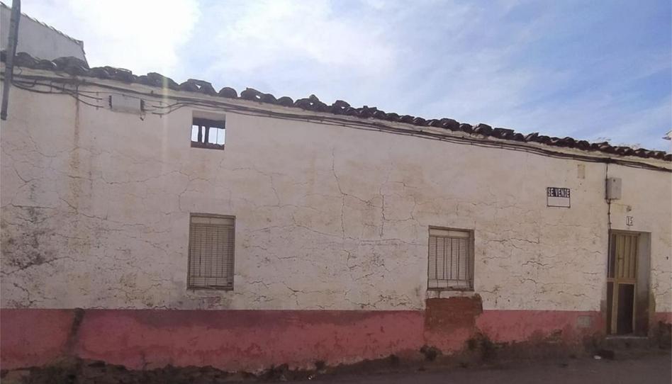 Pis en venda a Calle de Los Reyes Católicos, 15, Madroñera, Cáceres - imatge 1 Foto 1 de Pis en venda a Calle de Los Reyes Católicos, 15, Madroñera, Cáceres
