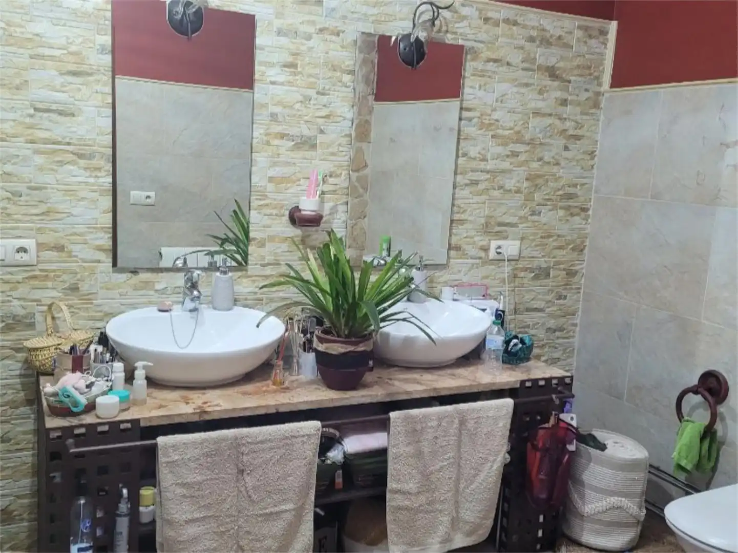 Casa o chalet en venta en Calle la Música, 17, Manzanares Baño de Casa o chalet en venta en Manzanares con Aire acondicionado, Terraza y Piscina