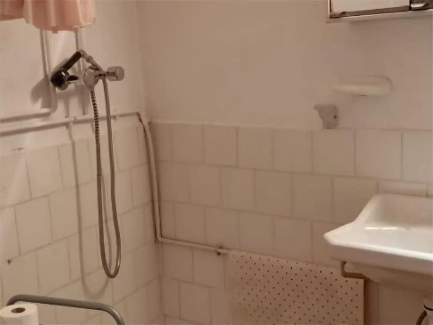 Houses for sale in Calle Jose Romera Granados, 28, Canjáyar Bathroom of Houses for sale in Canjáyar
