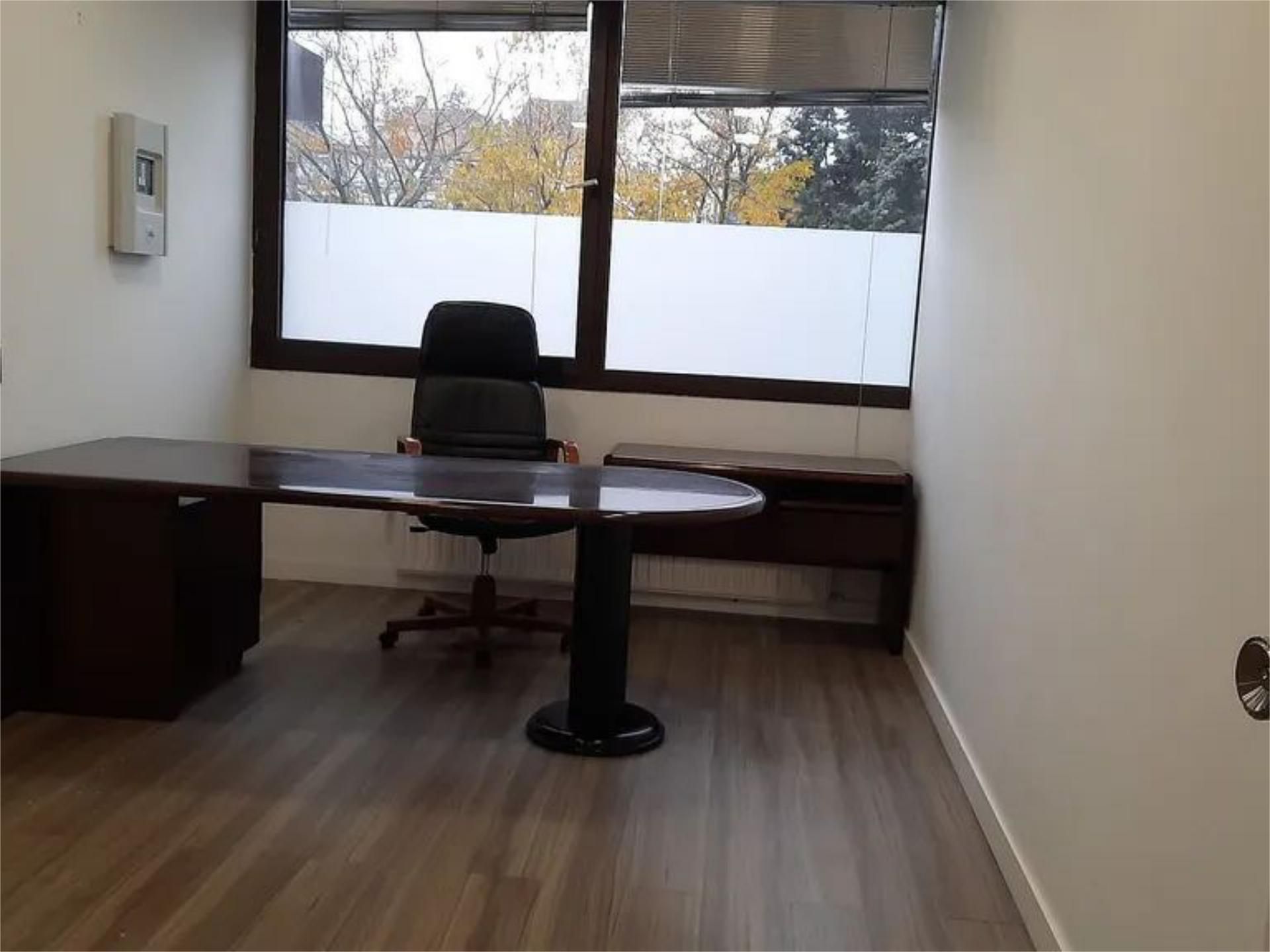 Office to rent in  Zaragoza Capital