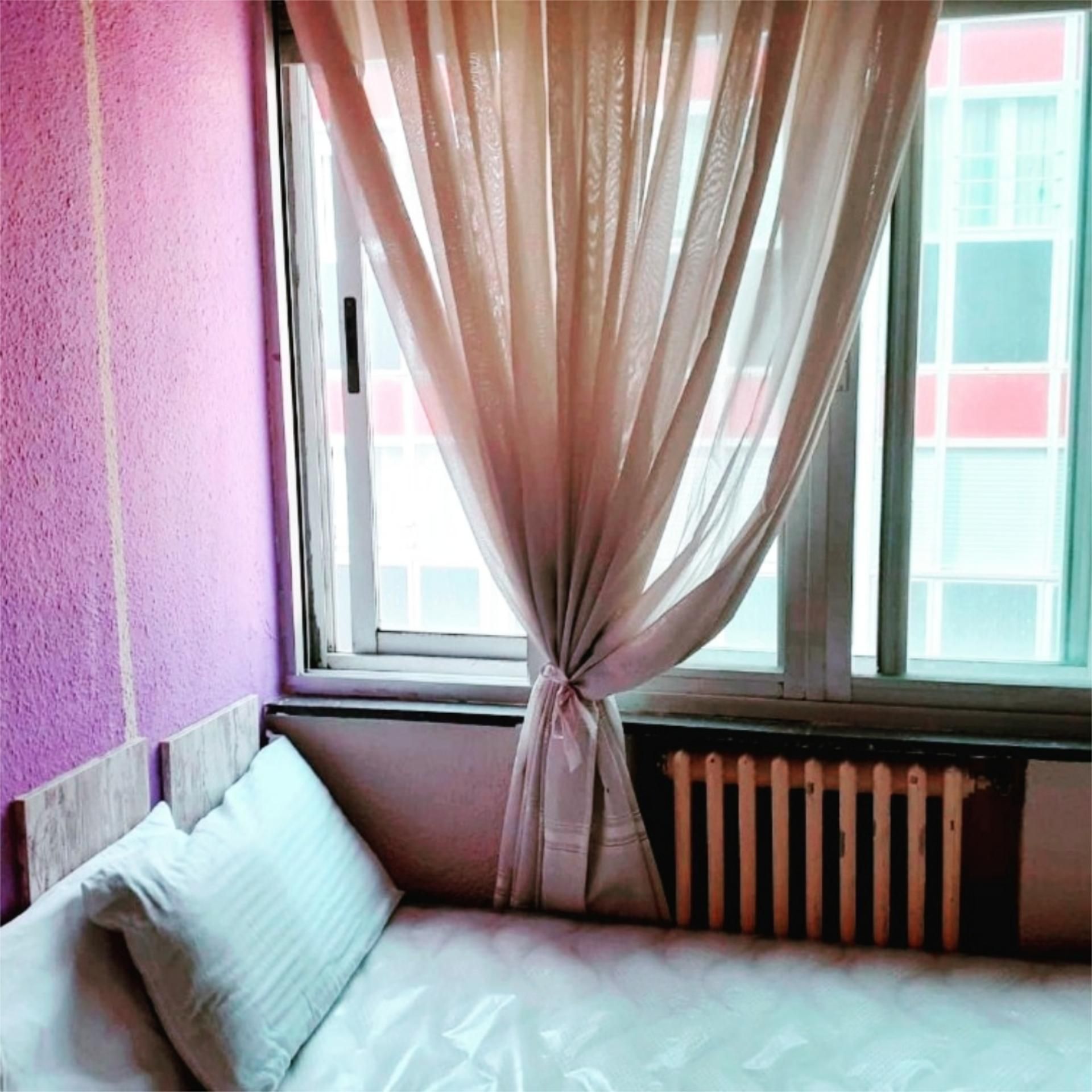 Dormitori de Apartament per a compartir en Salamanca Capital amb Calefacció, Rentadora i Microones