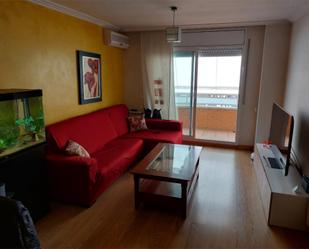 Living room of Flat for sale in  Lleida Capital  with Air Conditioner and Balcony