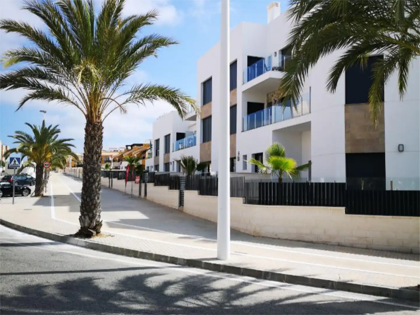 Exterior view of Apartments for rent in Elche / Elx  with Air Conditioner, Terrace and Swimming Pool
