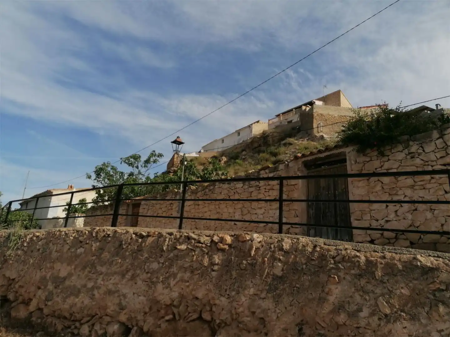 Außenansicht von Maisonette zum Verkauf in Elche de la Sierra