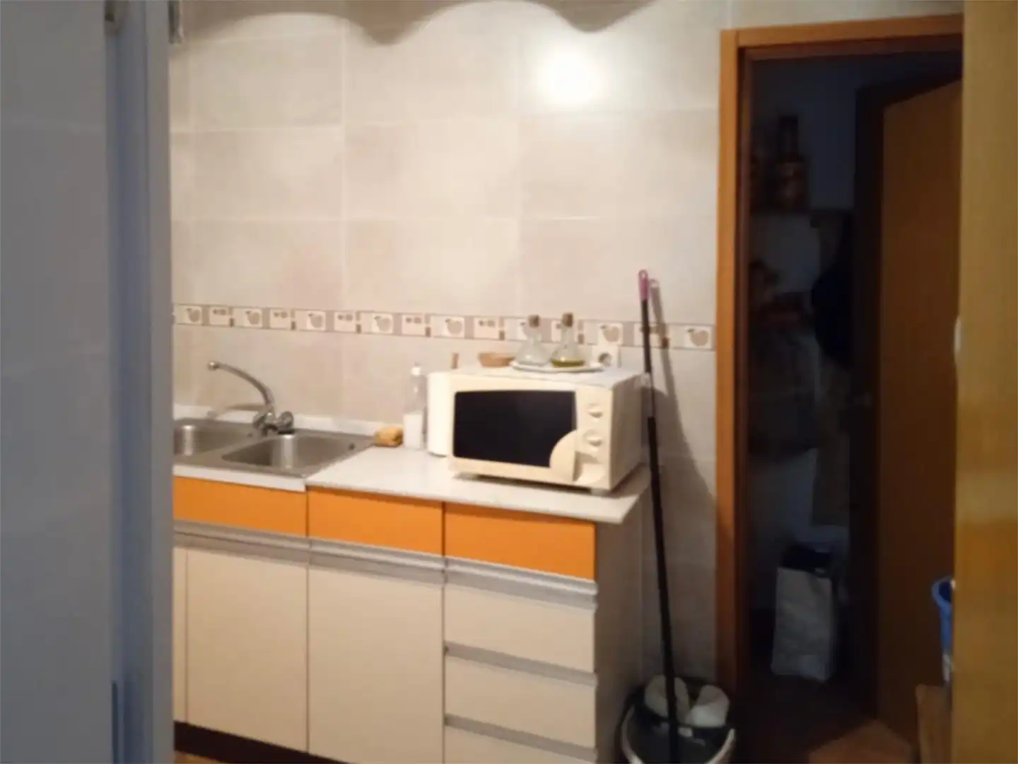 Casa adosada en venta en Travesia Santo, 16, Tresjuncos Cocina de Casa adosada en venta en Tresjuncos con Jardín privado, Terraza y Trastero