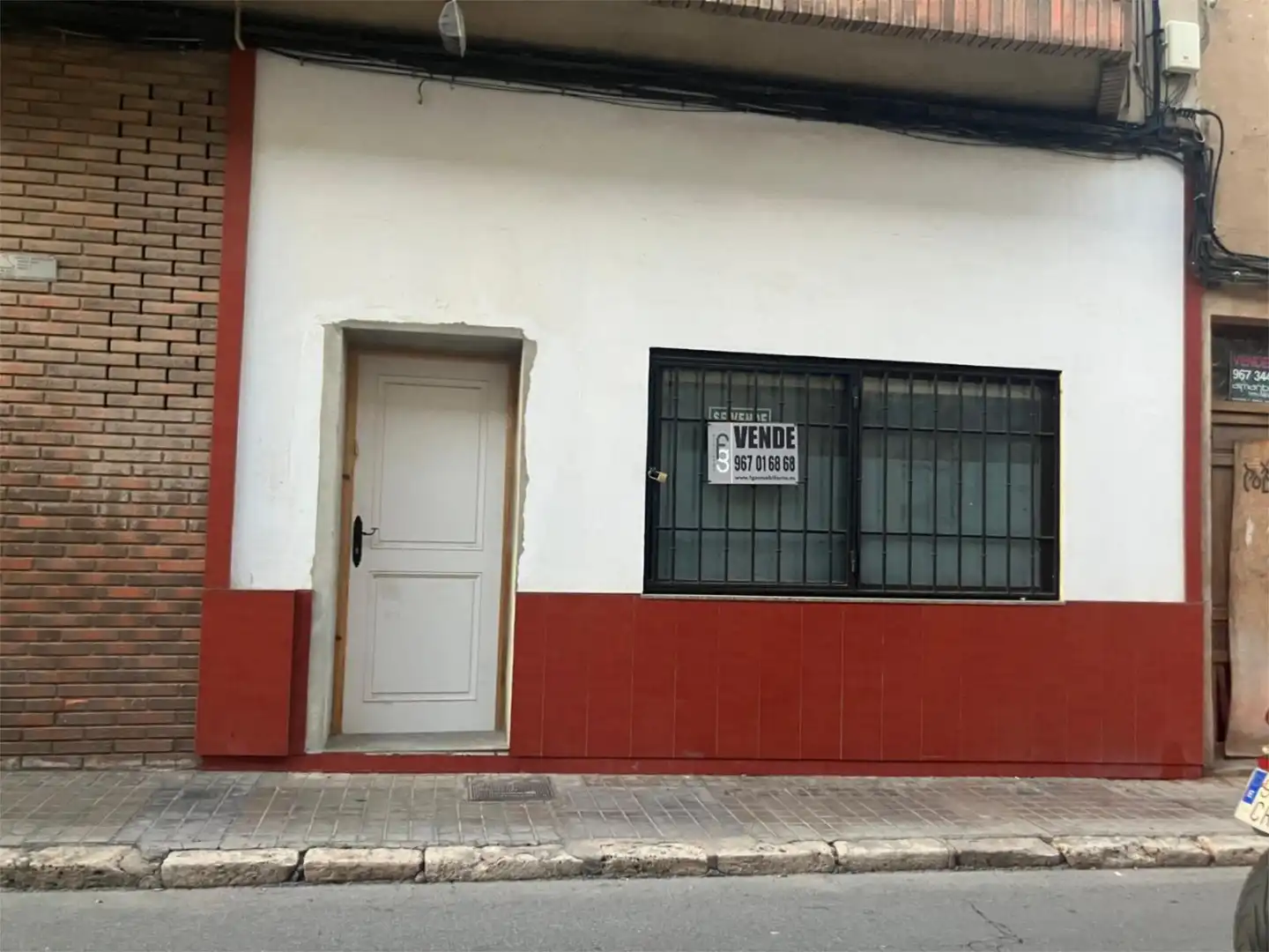 Vista exterior de Planta baixa en venda en Almansa