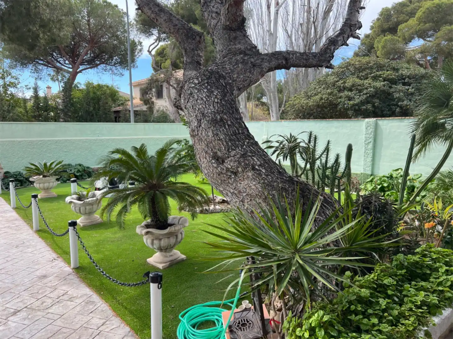 Casa o chalet en venta en Calle Pablo Neruda, 4, Campoamor Jardín de Casa o chalet en venta en Orihuela con Aire acondicionado, Terraza y Piscina