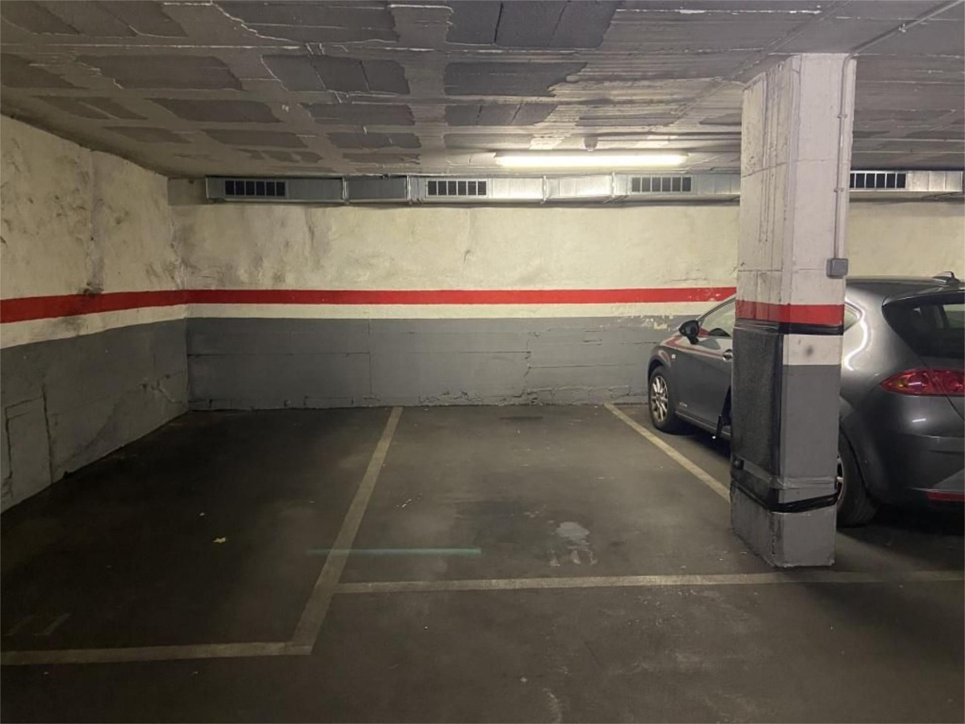 Garage for sale in Carrer del Príncep Jordi, 14, Hostafrancs