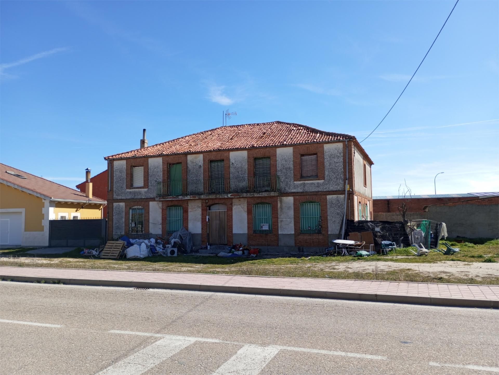 Vista exterior de Planta baixa en venda en Navalmanzano