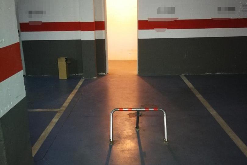 Foto 1 de Garatge en venda a Calle Haya, 17, Casco Antiguo, Sevilla