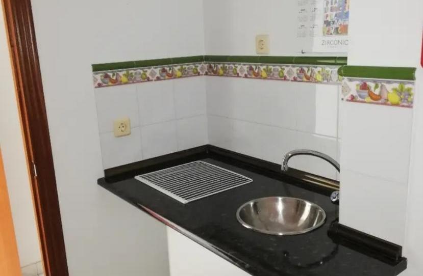 Office for sale in Rúa Muíños, 10a, Fene, A Coruña - image 1 Photo 1 of Office for sale in Rúa Muíños, 10a, Fene, A Coruña