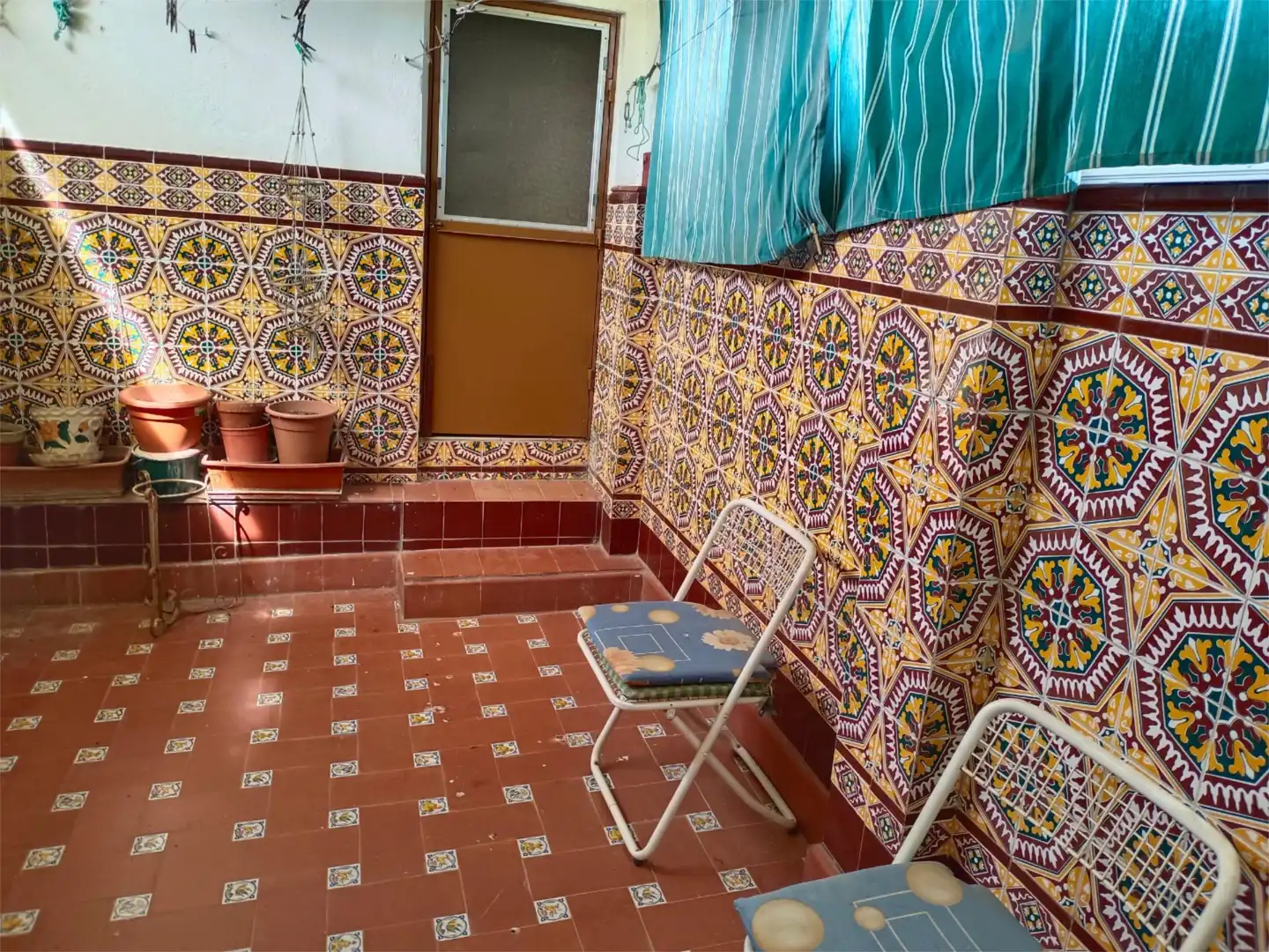 Casa adosada en venta en Calle Beato Queija Vega, 40, Minas de Riotinto Terraza de Casa adosada en venta en Minas de Riotinto con Terraza