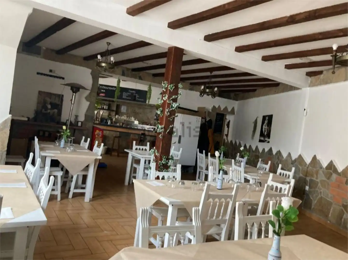 Commercial properties for sale in San Martín de Valdeiglesias  with Air Conditioner, Heating and Furnished