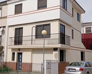 Exterior view of Single-family semi-detached for sale in Requena  with Balcony