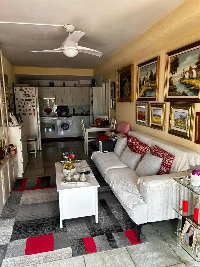 Piso en venta en Avinguda de Joan Miró, Cala Major Sala de estar de Piso en venta en Palma de Mallorca con Aire acondicionado, Terraza y Amueblado
