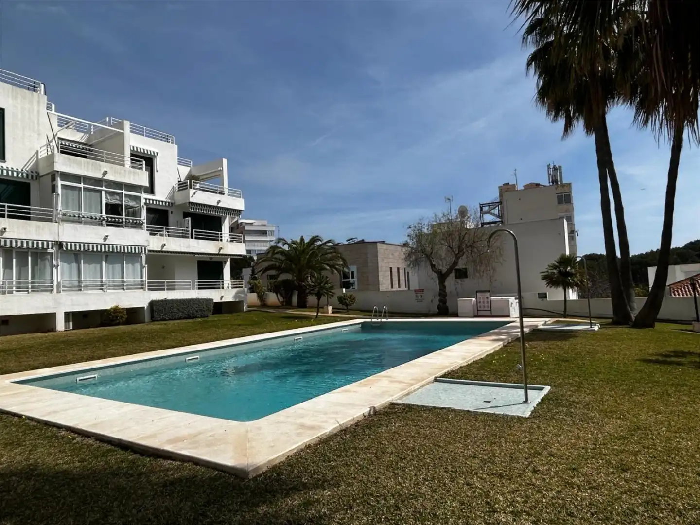 Piso en venta en Avinguda de Joan Miró, Cala Major Piscina de Piso en venta en Palma de Mallorca con Aire acondicionado, Terraza y Amueblado