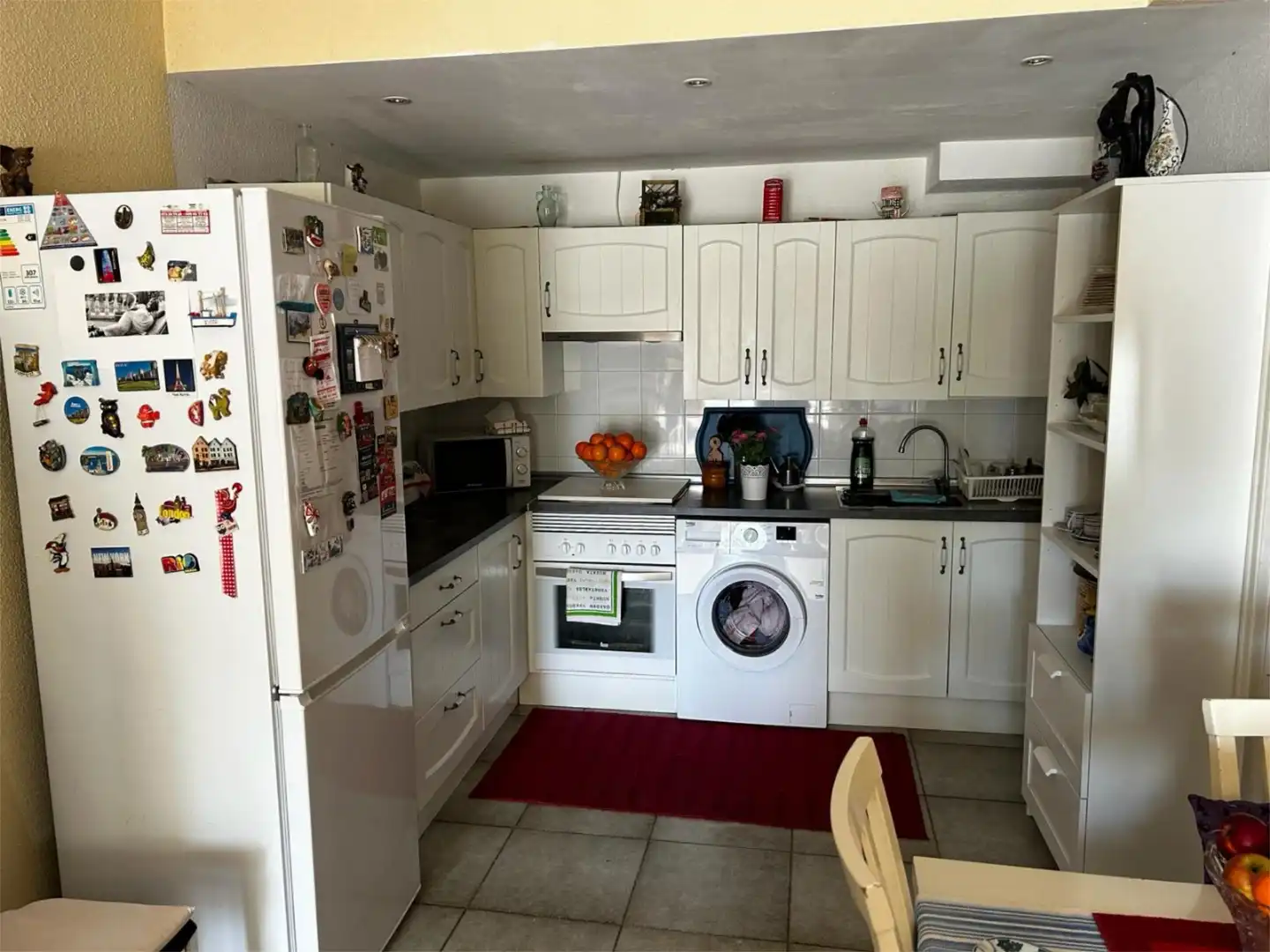 Piso en venta en Avinguda de Joan Miró, Cala Major Cocina de Piso en venta en Palma de Mallorca con Aire acondicionado, Terraza y Amueblado
