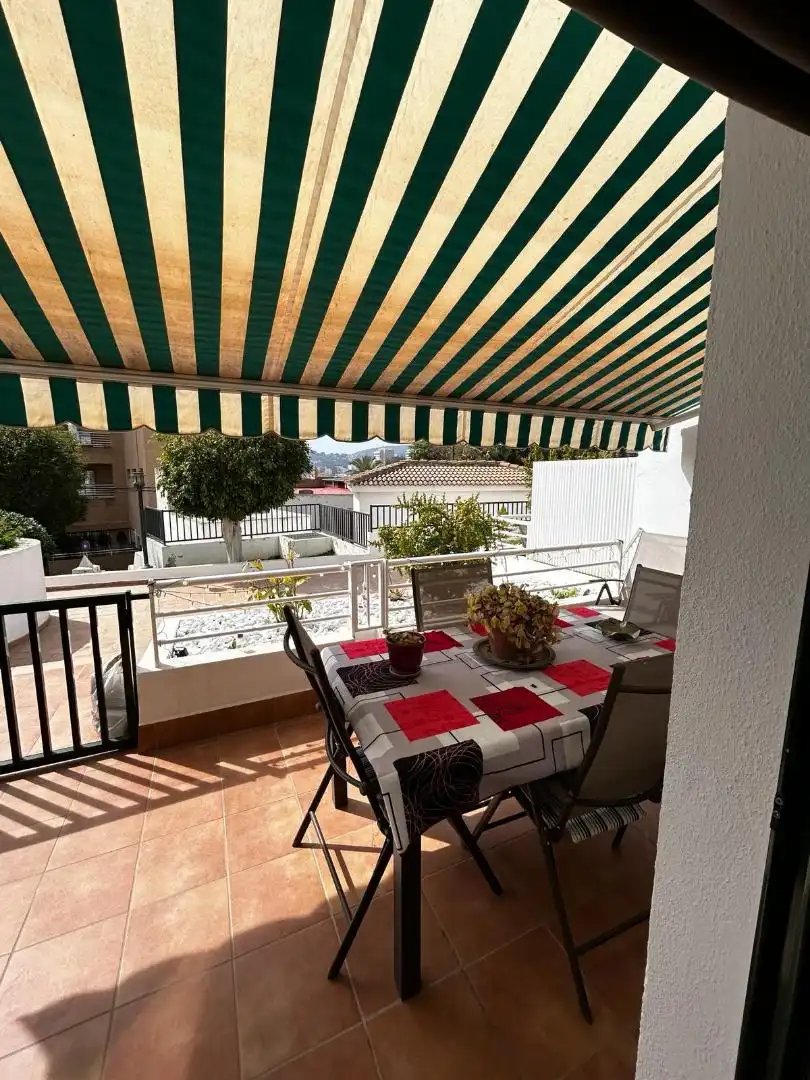 Piso en venta en Avinguda de Joan Miró, Cala Major Terraza de Piso en venta en Palma de Mallorca con Aire acondicionado, Terraza y Amueblado