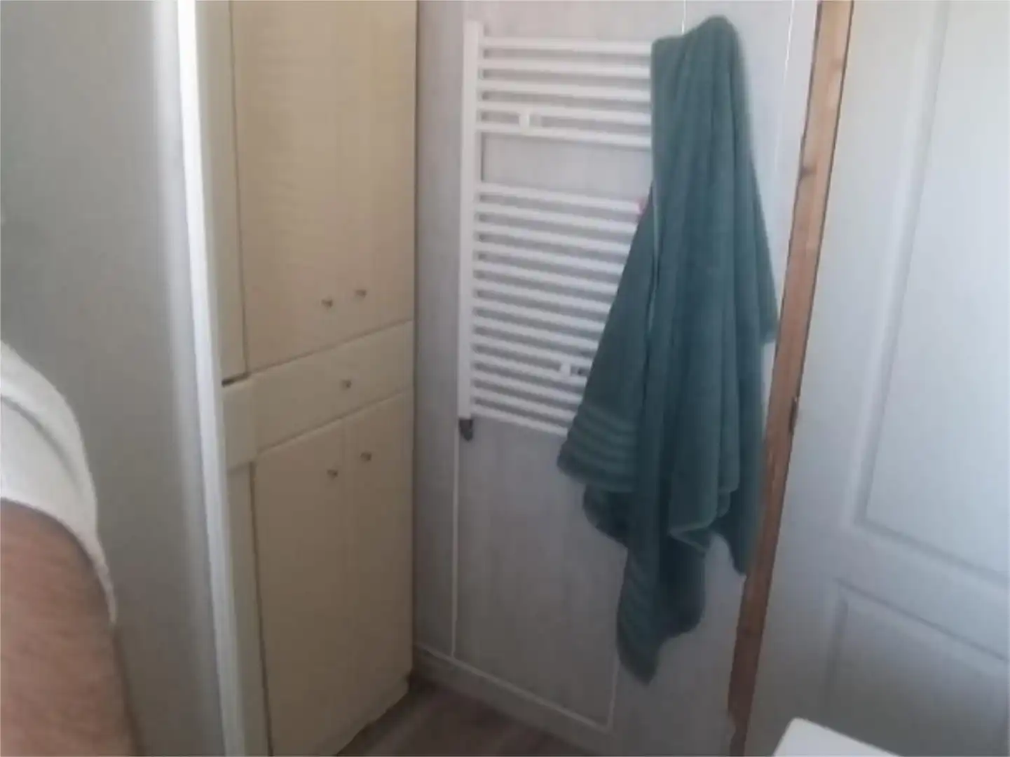 Country homes for sale in Diseminado Alfocea, 9052, Alfocea Bathroom of Country homes for sale in Zaragoza with Air Conditioner, Heating and Private garden