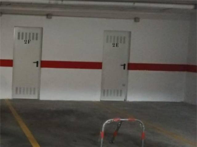 Garaje en Alquiler en Calle Castillo de Cumbres Mayores, 4 en Pedro Salvador - Las Palmeritas