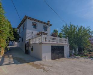 Vista exterior de Finca rústica en venda en Arriate amb Aire condicionat, Calefacció i Jardí privat