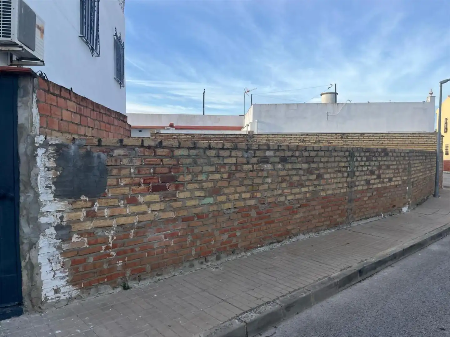 Vista exterior de Terreno en venta en Valencina de la Concepción
