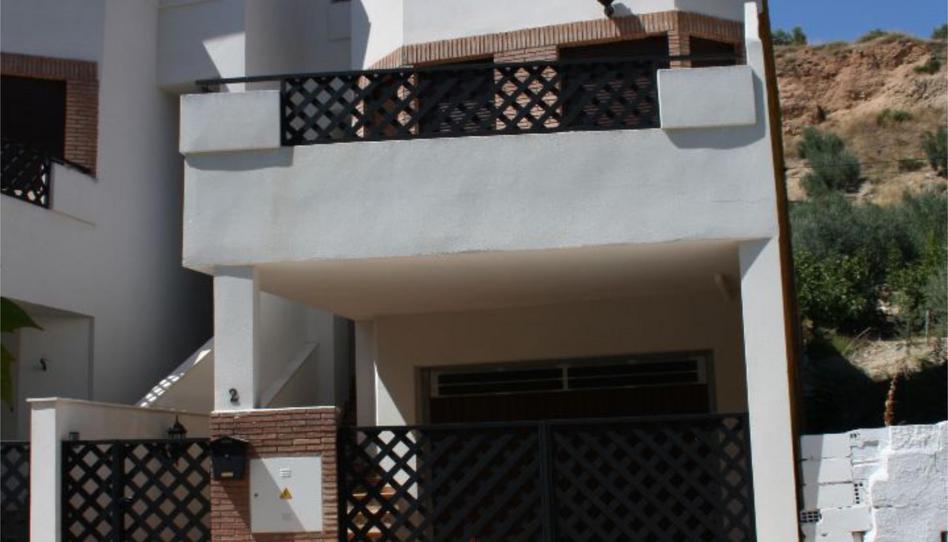 Foto 1 de Casa adosada en venta en Pegalajar, Jaén