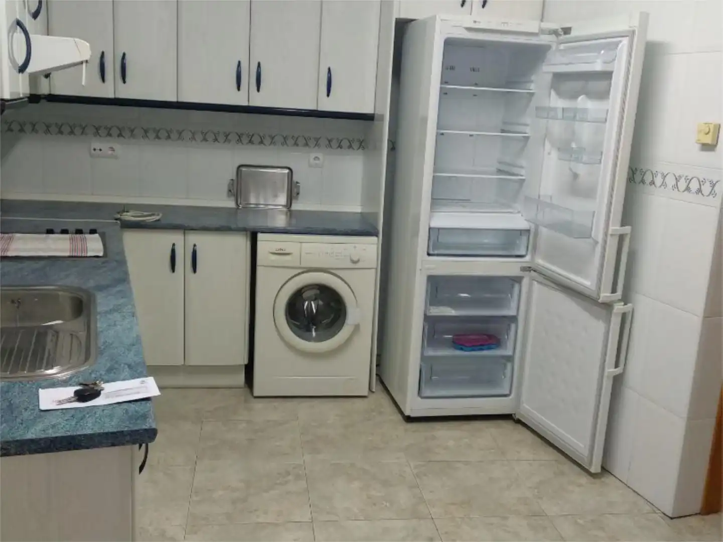 Dúplex en venta en Calle Los Romeros, 73, El Provencio Cocina de Dúplex en venta en El Provencio con Terraza y Balcón
