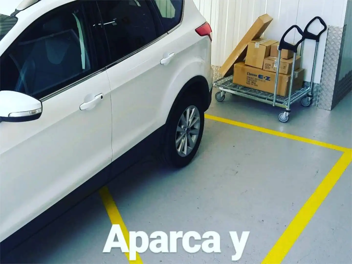 Trastero de alquiler en Calle del Abedul, 41, El Naranjo Parking de Trastero de alquiler en Fuenlabrada