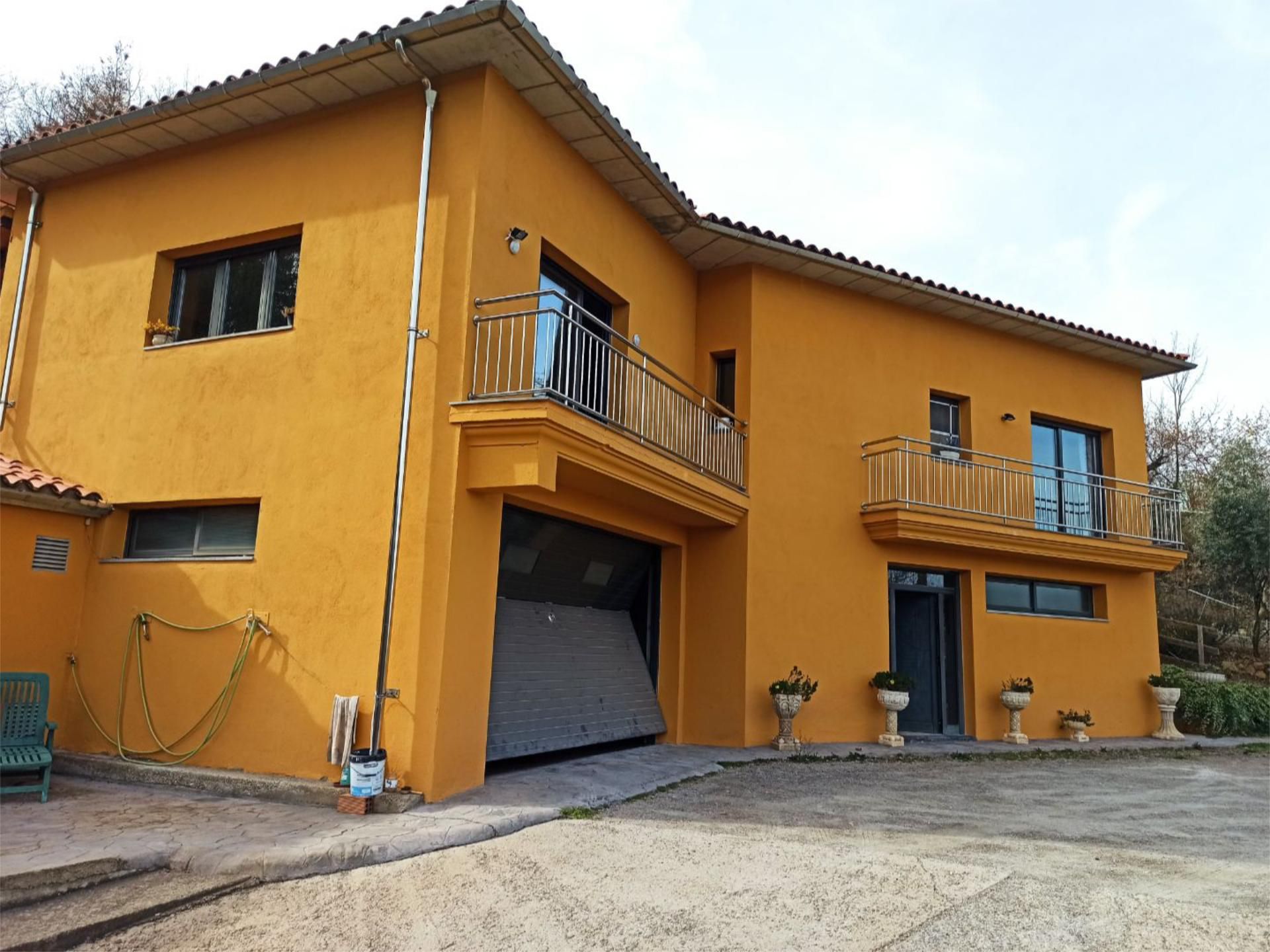 Exterior view of House or chalet for sale in Muntanyola  with Terrace and Balcony
