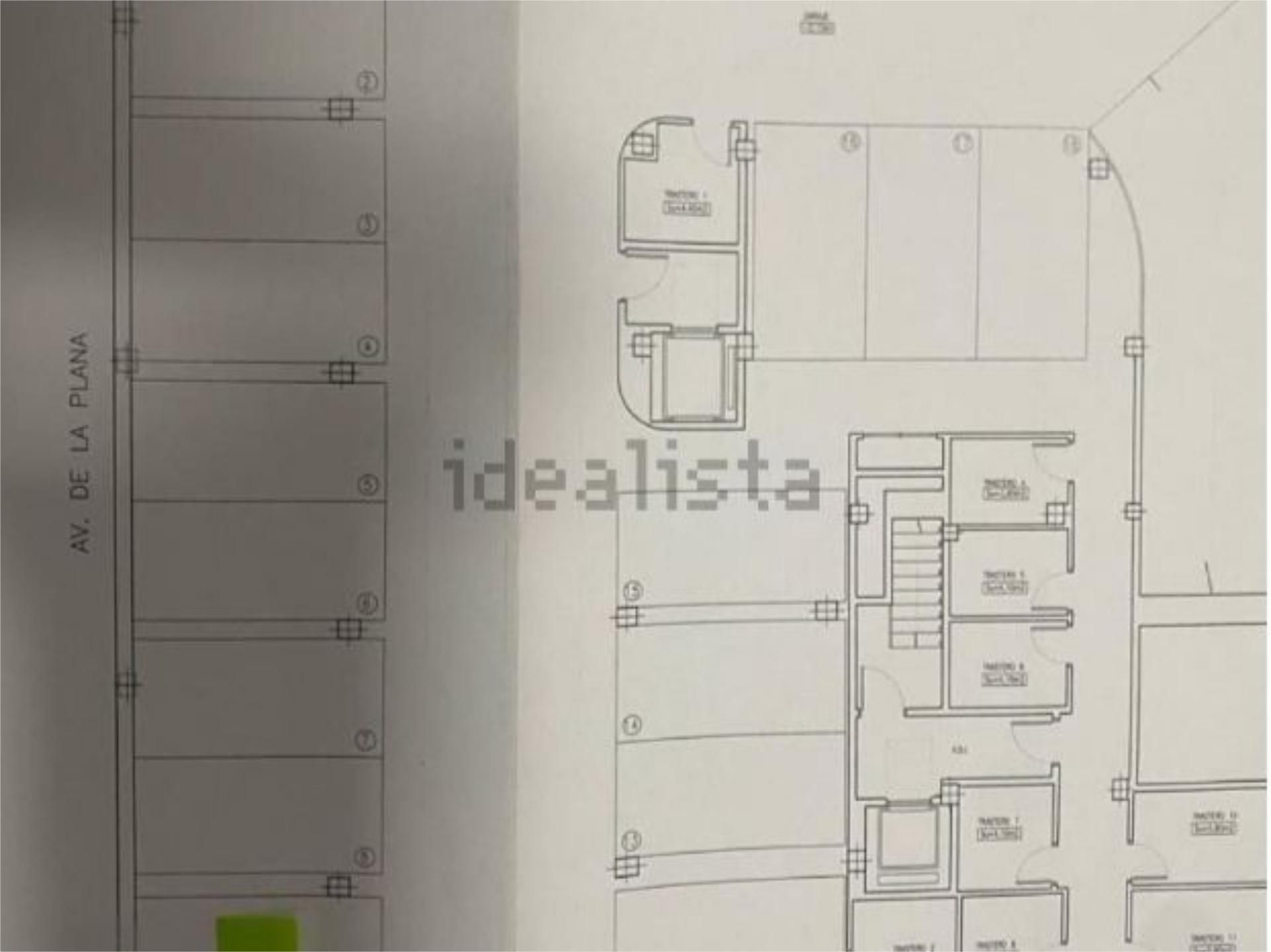 Garage for sale in Silla