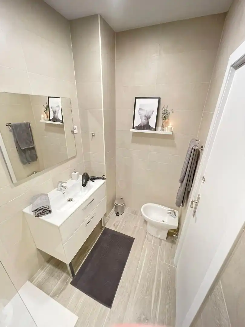 Room in Carrer de Llull, 10, La Vila Olímpica del Poblenou Room in Carrer de Llull, 10, La Vila Olímpica del Poblenou