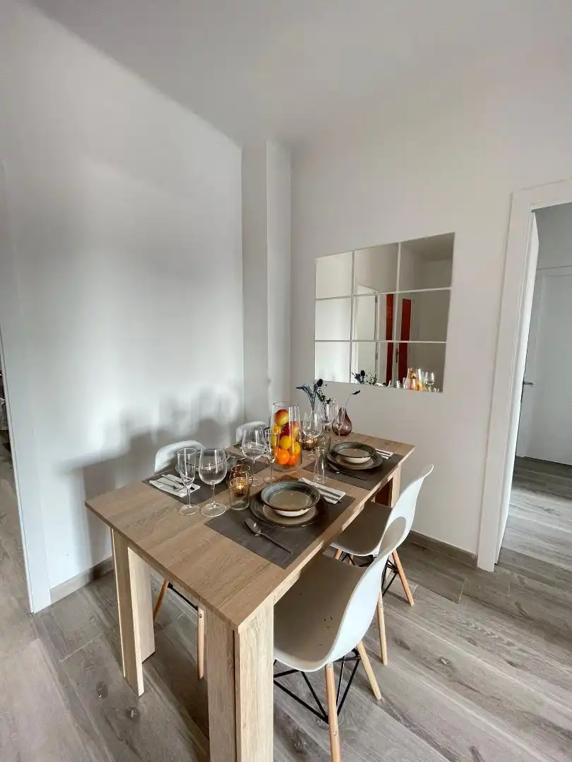 Room in Carrer de Llull, 10, La Vila Olímpica del Poblenou Room in Carrer de Llull, 10, La Vila Olímpica del Poblenou
