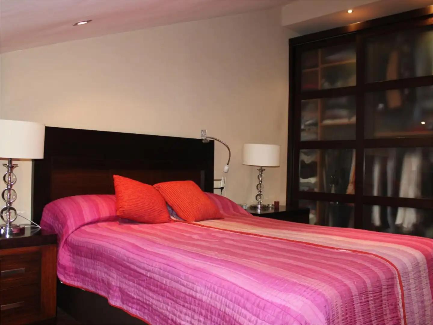 Schlafzimmer von Maisonette zum Verkauf in Jaén mit Klimaanlage, Heizung und Parkett