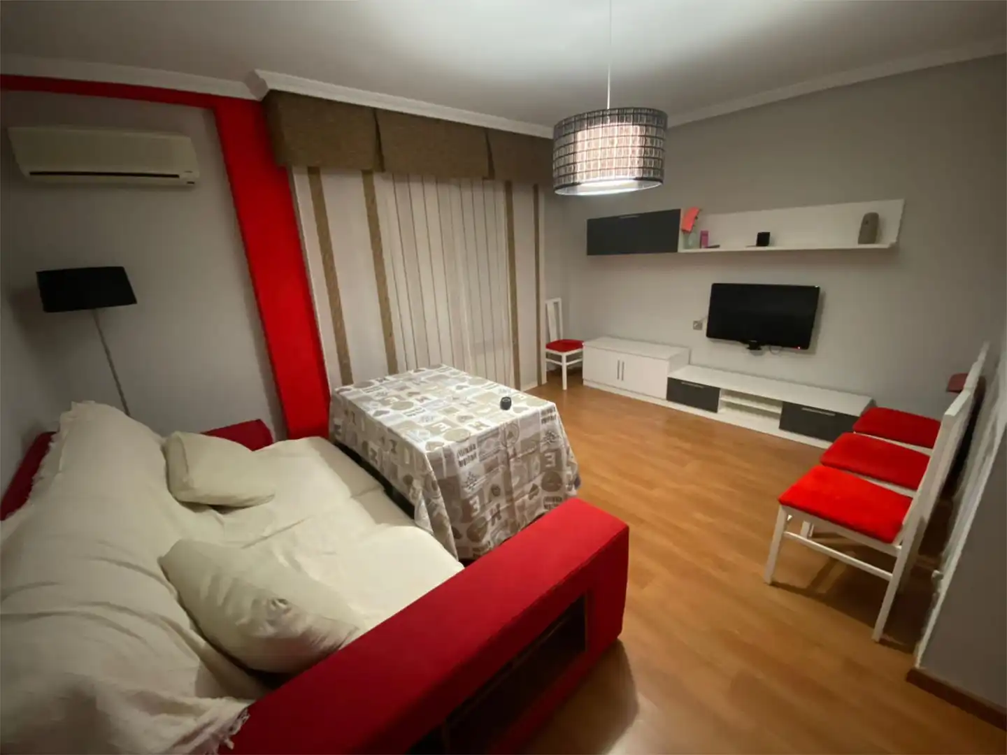 Habitación en Plaza Pintor Murillo, 3, Martos Habitación en Plaza Pintor Murillo, 3, Martos